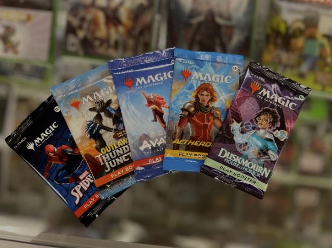 Boostere Magic The Gathering — Play, Collector și Set Booster | Arcana Inn