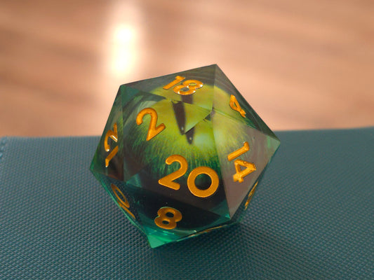 Zar D20 33mm Dragon's Eye Green