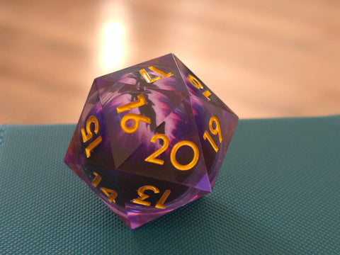 Zar D20 33mm Dragon's Eye Purple